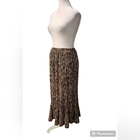 Print Maxi Skirt - Picture 3 of 5